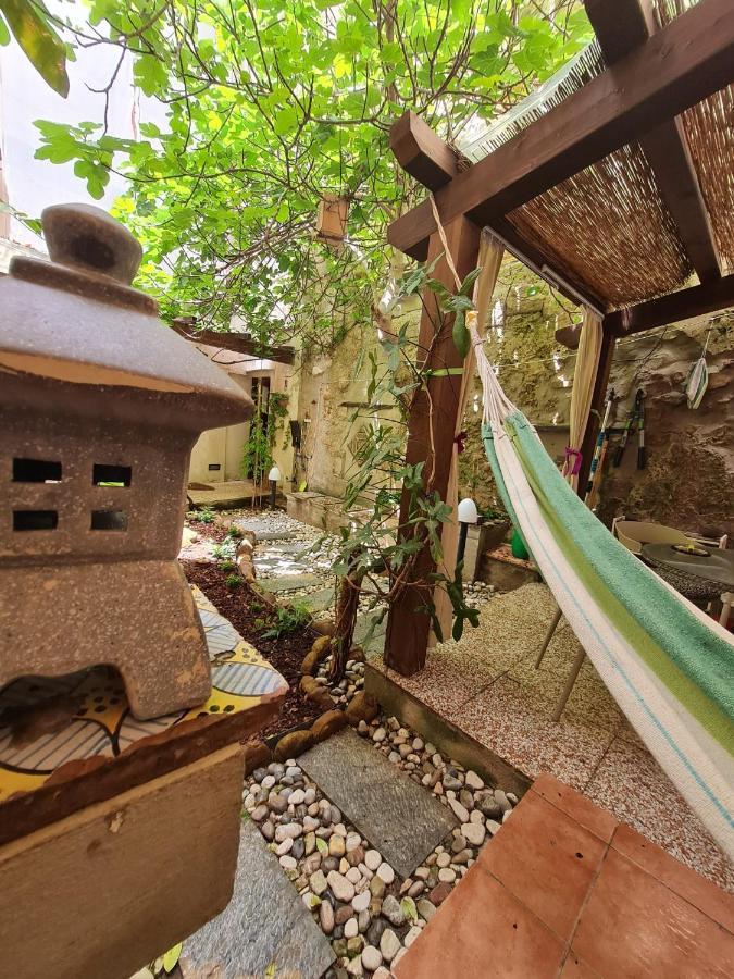 トラーパニAi Due Cortiliアパートメント エクステリア 写真
